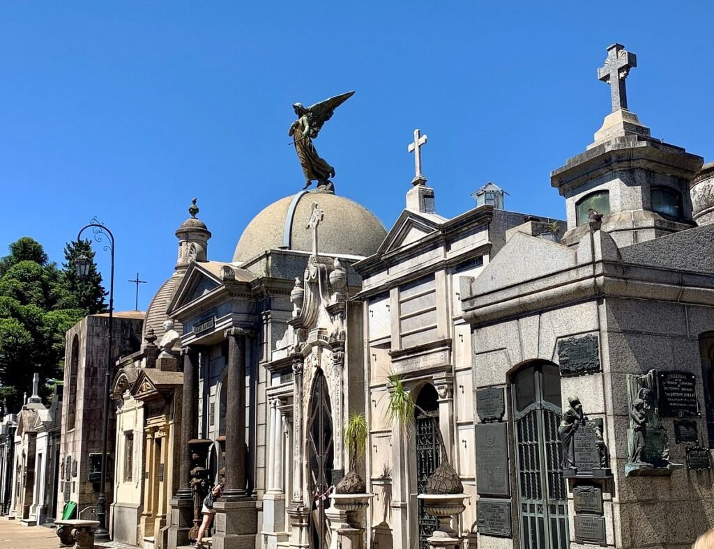 Cemitério-da-Recoleta-buenos-aires