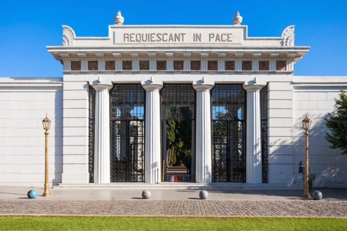 Cemitério-da-Recoleta-buenos-aires