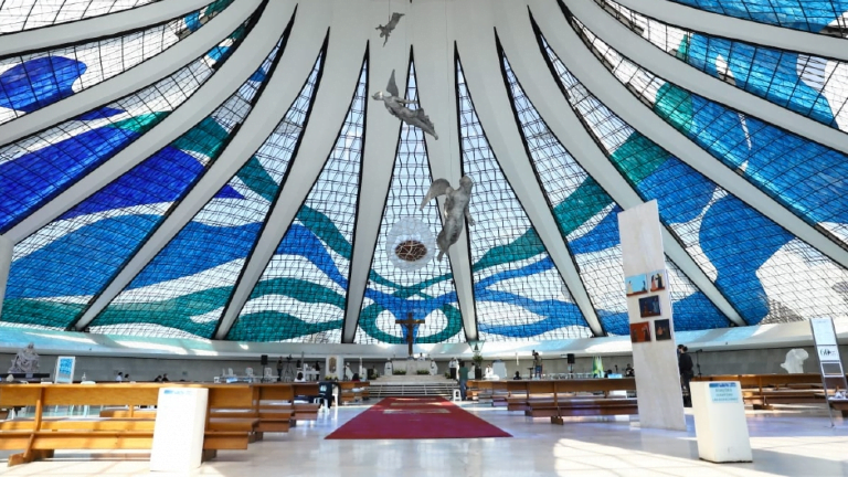 catedral-Metropolitana-Nossa-Senhora-Aparecida-brasília