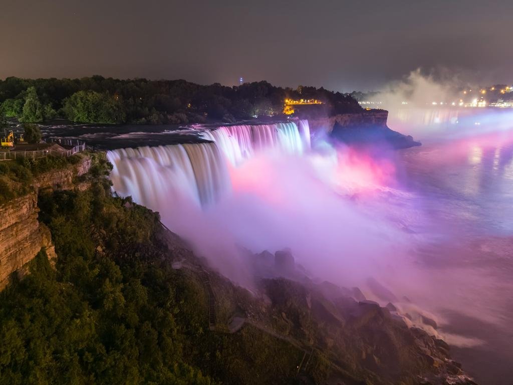 niagara-falls-show-de-luzes